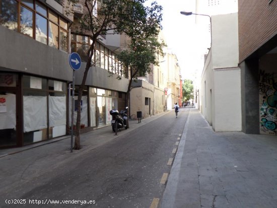 Plaza de aparcamiento en venta  en Barcelona - Barcelona