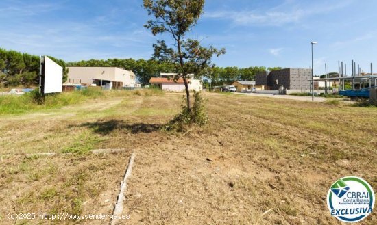 Suelo Urbanizable en venta  en Garriguella - Girona