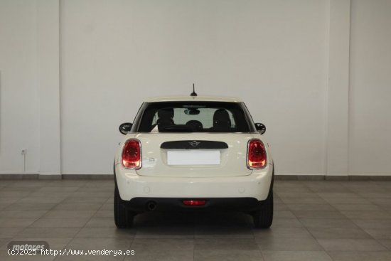 Mini One 1.5 ONE 5 PUERTAS 102CV de 2021 con 96.260 Km por 15.500 EUR. en Cadiz