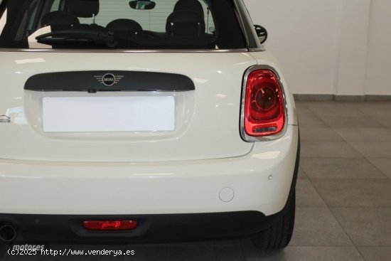 Mini One 1.5 ONE 5 PUERTAS 102CV de 2021 con 96.260 Km por 15.500 EUR. en Cadiz