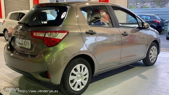 Toyota Yaris YARIS 1500 110 CV ACTIVE de 2019 con 70.086 Km por 13.900 EUR. en Tenerife