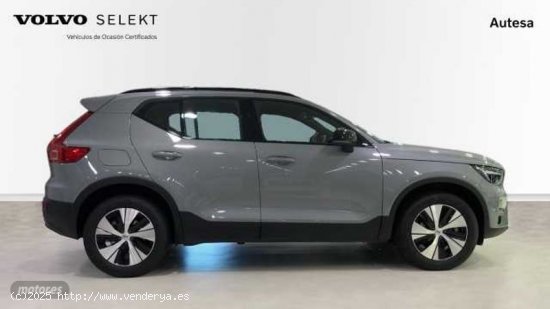 Volvo XC40 Plus, B3 Mild Hybrid, Gasolina, Dark de 2024 con 10 Km por 42.000 EUR. en Pontevedra