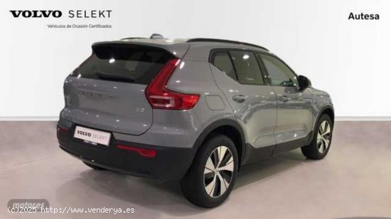 Volvo XC40 Plus, B3 Mild Hybrid, Gasolina, Dark de 2024 con 10 Km por 42.000 EUR. en Pontevedra