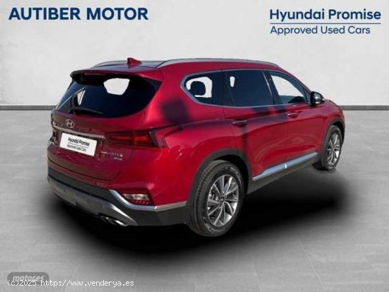 Hyundai Santa Fe Santa Fe Tm 2.2CRDi Style DS 4x4 Aut. de 2019 con 65.310 Km por 29.900 EUR. en Vale