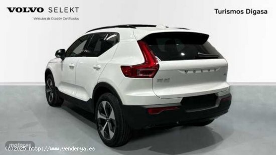 Volvo XC40 2.0 B3 ULTRA DARK AUTO 163 5P de 2024 con 1 Km por 45.700 EUR. en Granada