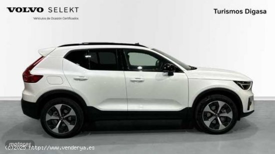 Volvo XC40 2.0 B3 ULTRA DARK AUTO 163 5P de 2024 con 1 Km por 45.700 EUR. en Granada