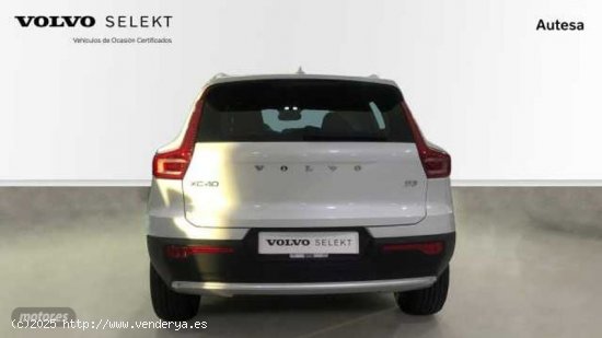 Volvo XC40 Core, B3 Mild Hybrid, Gasolina de 2024 con 10 Km por 38.900 EUR. en Pontevedra