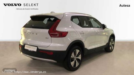 Volvo XC40 Core, B3 Mild Hybrid, Gasolina de 2024 con 10 Km por 38.900 EUR. en Pontevedra