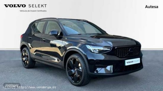 Volvo XC40 Black Edition Plus, B3 Mild Hybrid, Gasolina de 2024 con 6.000 Km por 45.000 EUR. en Pont