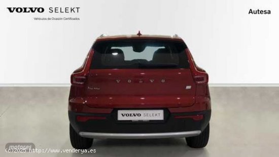 Volvo XC40 XC40 Recharge Core, T4 plug-in hybrid, Electrico de 2023 con 25.270 Km por 37.900 EUR. en