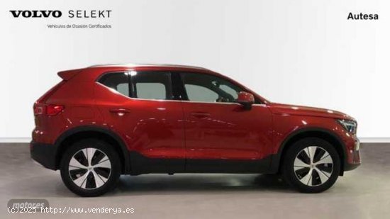 Volvo XC40 XC40 Recharge Core, T4 plug-in hybrid, Electrico de 2023 con 25.270 Km por 37.900 EUR. en