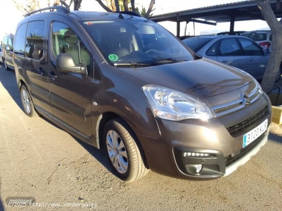 Citroen Berlingo 1.6 HDI 20 ANIVERSARIO 100 CV. de 2018 con 214.000 Km por 14.500 EUR. en Murcia