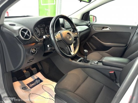 Mercedes Clase B B 180 d de 2013 con 264.197 Km por 10.500 EUR. en Sevilla