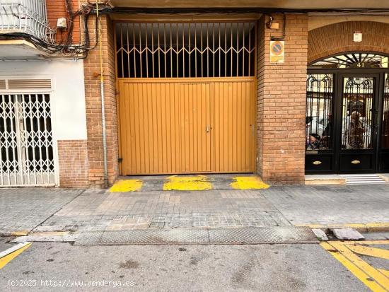  SE VENDE PLAZA DE GARAJE EN AVD GERMANIAS 41 - VALENCIA 