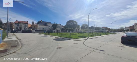 101- Terreno urbano en centro de Cuéllar (Segovia) - SEGOVIA