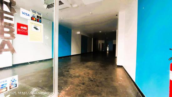 SE ALQUILA LOCAL COMERCIAL DE 150 METROS ZONA CENTRO AYUNTAMIENTO - ALICANTE