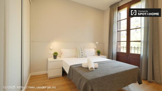 Hermoso estudio en alquiler en Sants - BARCELONA