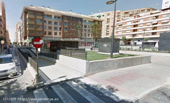 PLAZA DE PARQUING EN CALLE CARCAGENTE - CASTELLON