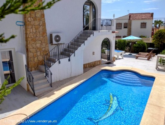 Villa en venta en Calpe (Alicante)