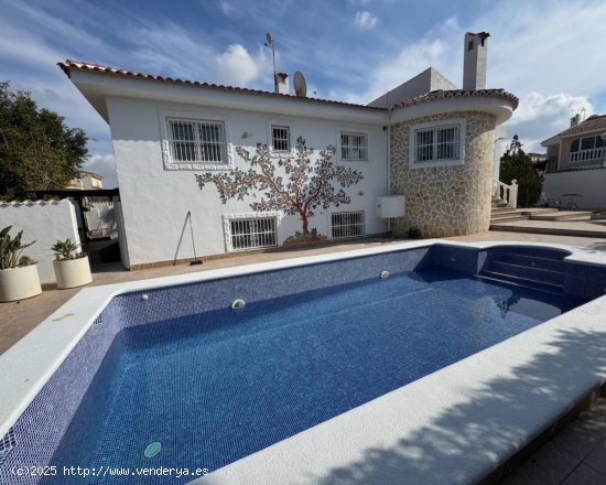  Villa en venta en Rojales (Alicante) 