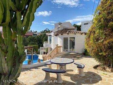  Villa en alquiler en Moraira (Alicante) 