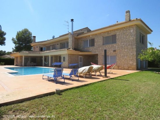  Villa en venta en Bétera (Valencia) 