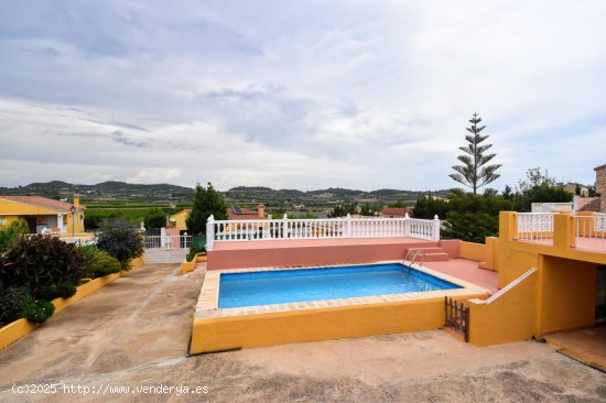 Villa en venta en Montroy (Valencia)