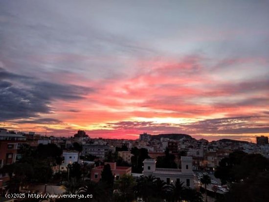 Piso en venta en Alicante (Alicante)