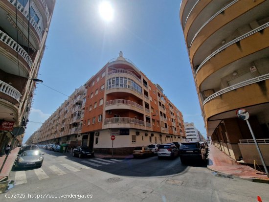  Piso en venta en Torrevieja (Alicante) 