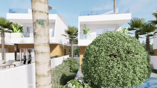 Villa en venta a estrenar en Pilar de la Horadada (Alicante)