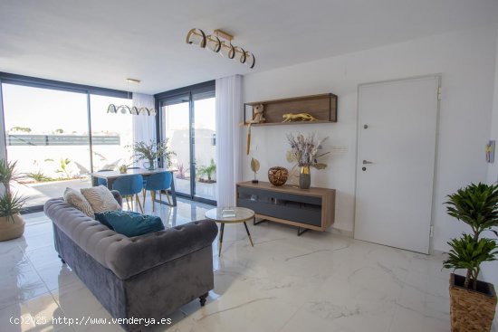 Villa en venta a estrenar en Los Montesinos (Alicante)