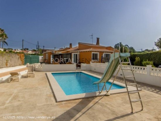 Chalet en venta en Es Castell (Baleares)