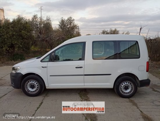 Volkswagen Caddy Profesional Kombi 1.4 Tgi (GNC) 110 cv de 2020 con 12.741 Km por 18.900 EUR. en Sev