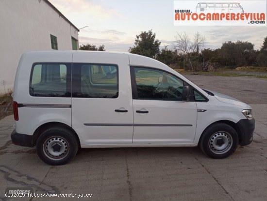 Volkswagen Caddy Profesional Kombi 1.4 Tgi (GNC) 110 cv de 2020 con 12.741 Km por 18.900 EUR. en Sev