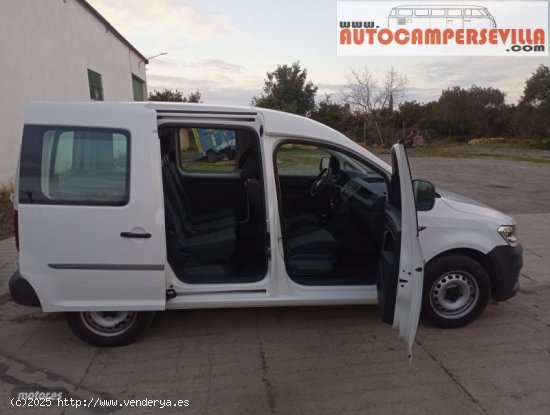 Volkswagen Caddy Profesional Kombi 1.4 Tgi (GNC) 110 cv de 2020 con 12.741 Km por 18.900 EUR. en Sev