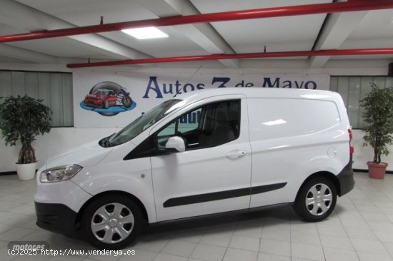 Ford Transit Courier Cerrado 1.5 Tdci de 2018 con 137.500 Km por 9.490 EUR. en Tenerife