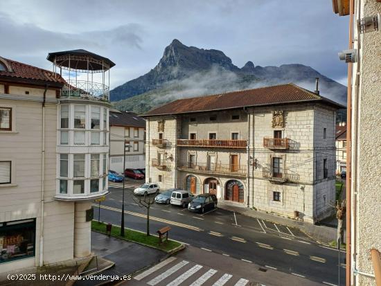 AMPLO PISO EN RAMALES DE LA VICTORIA (CANTABRIA) - CANTABRIA