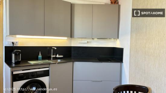 Apartamento entero de 1 dormitorio en València - VALENCIA