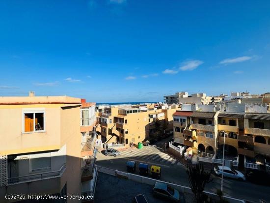  Fantástico apartamento con vistas al mar en La Mata, Torrevieja, Costa Blanca - ALICANTE 