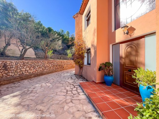 Villa en venta en Jalón (Alicante)