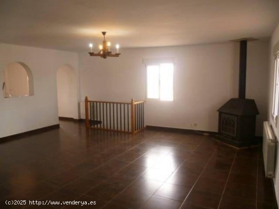 Villa en venta en Yecla (Murcia)