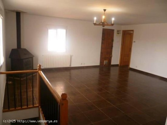 Villa en venta en Yecla (Murcia)