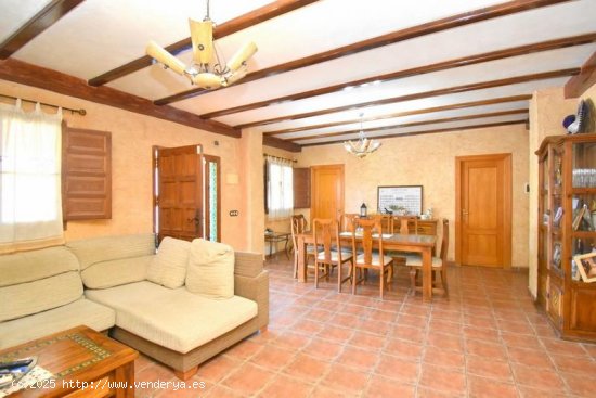 Villa en venta en Torrent (Valencia)