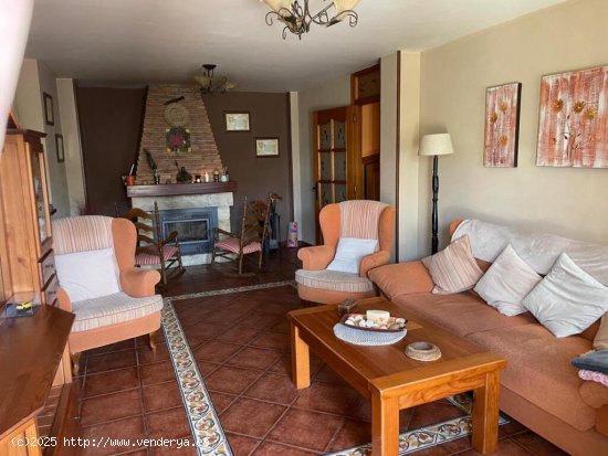 Estupendo chalet en venta. Santillana del Mar