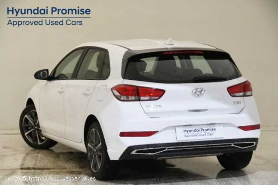 Hyundai i30 ( 1.5 DPI Klass SLX 110 )  - Elche