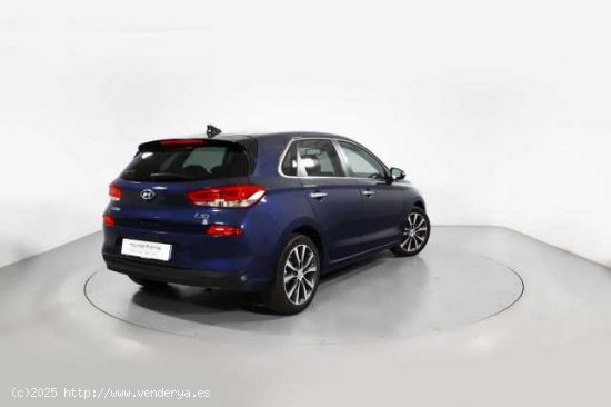 Hyundai i30 ( 1.4 TGDI Style Sky 140 )  - Barcelona