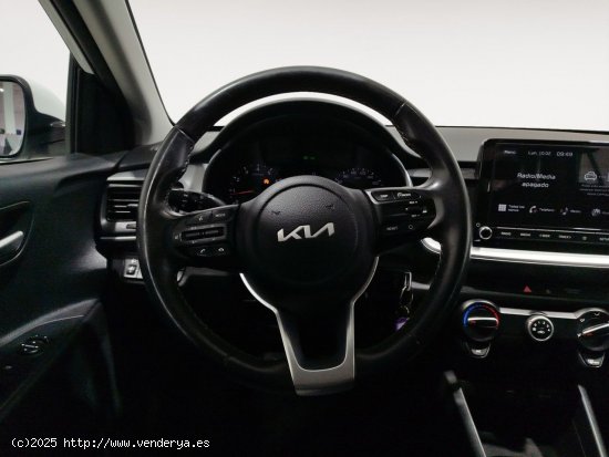 Kia Stonic Drive - Alcalá de Guadaira