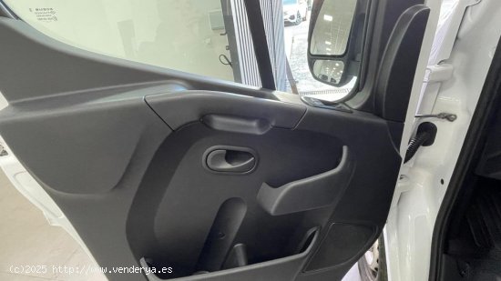 Renault Master FOURGON L2H2 3 5 GRAND CONFORT DCI 135CV BVM6 E6DT - Utrera