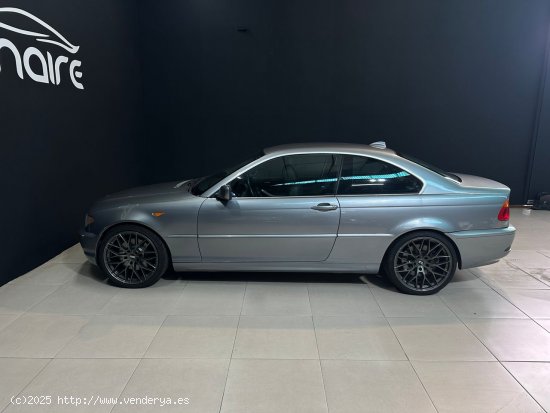 BMW Serie 3 330Cd - Sada