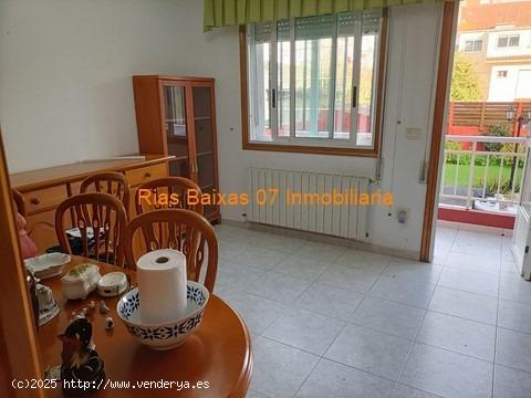 REF 3138 CASA SEMI AMUEBLADA CON JARDIN ZONA CALVARIO ( VIGO ) - PONTEVEDRA